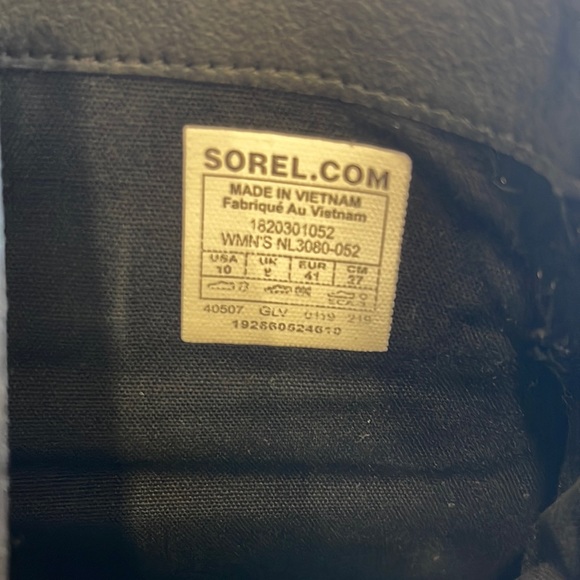Gray Sorel booties - Picture 6 of 8